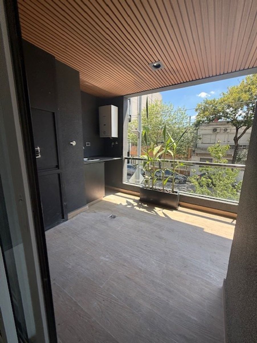 PATRON 5750 · Villa Luro — foto 4