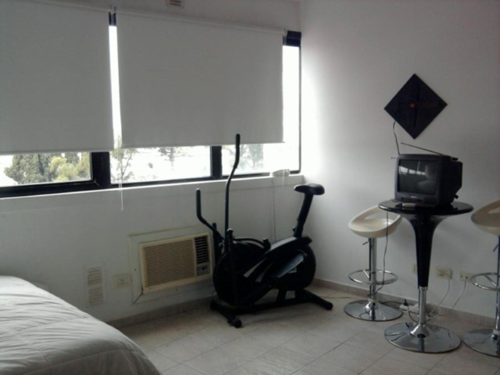 Paunero 850 · San Miguel — foto 3