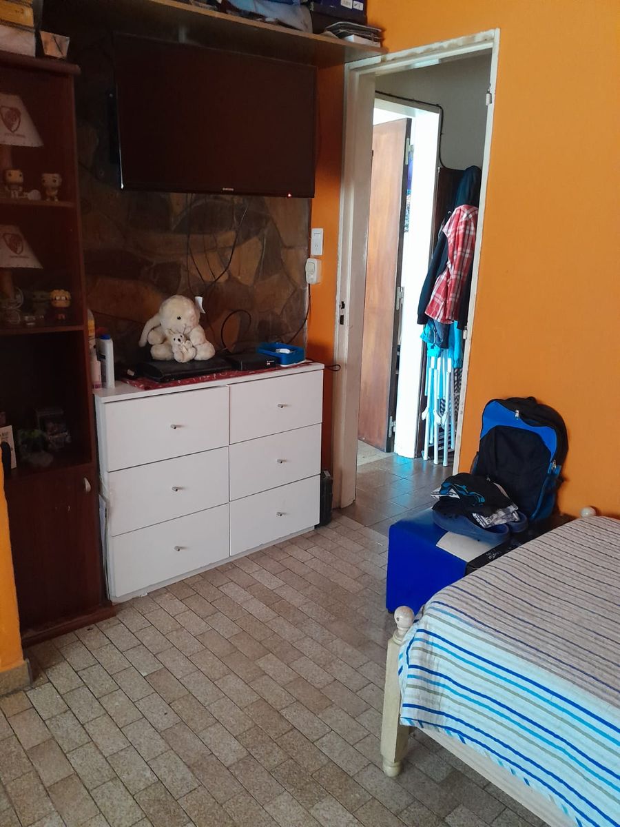 LARREA 4660 · La Matanza — foto 11