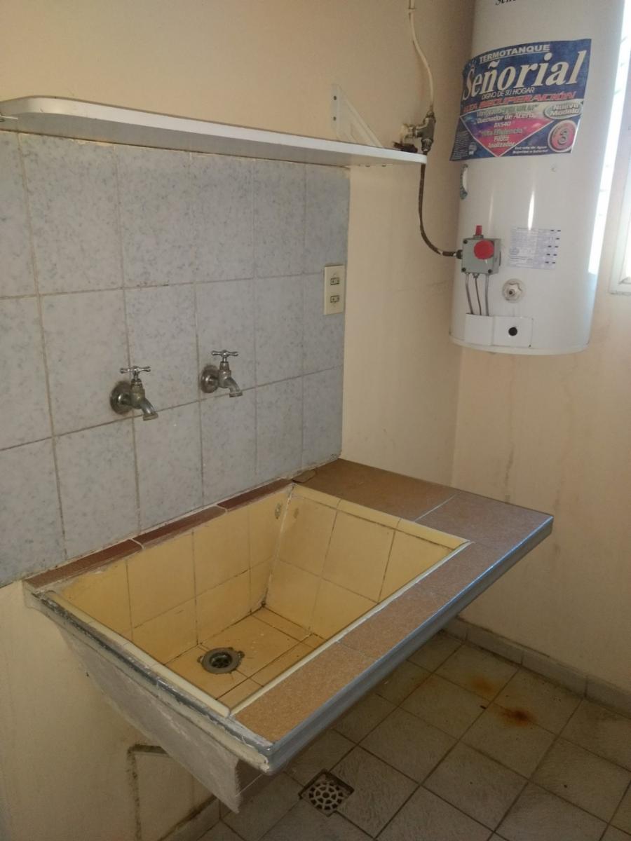 MANUEL LAINEZ 2000 · Morón — foto 3