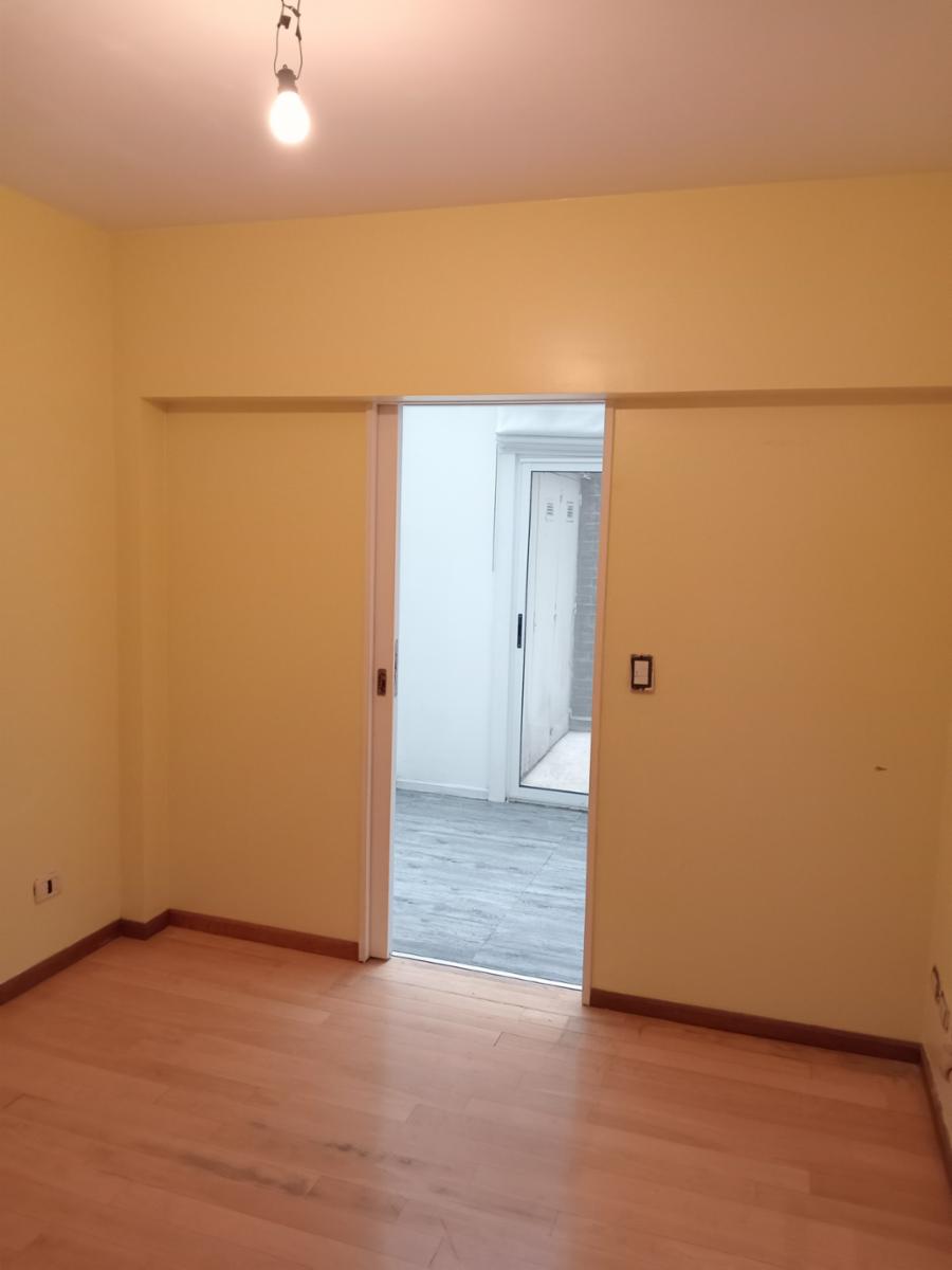 VENTA PALERMO ZONA UNIV. PALERMO CUATRO AMBIENTES AL FRENTE CON BALCON MUY LUMINOSO PARRILLA PROPIA