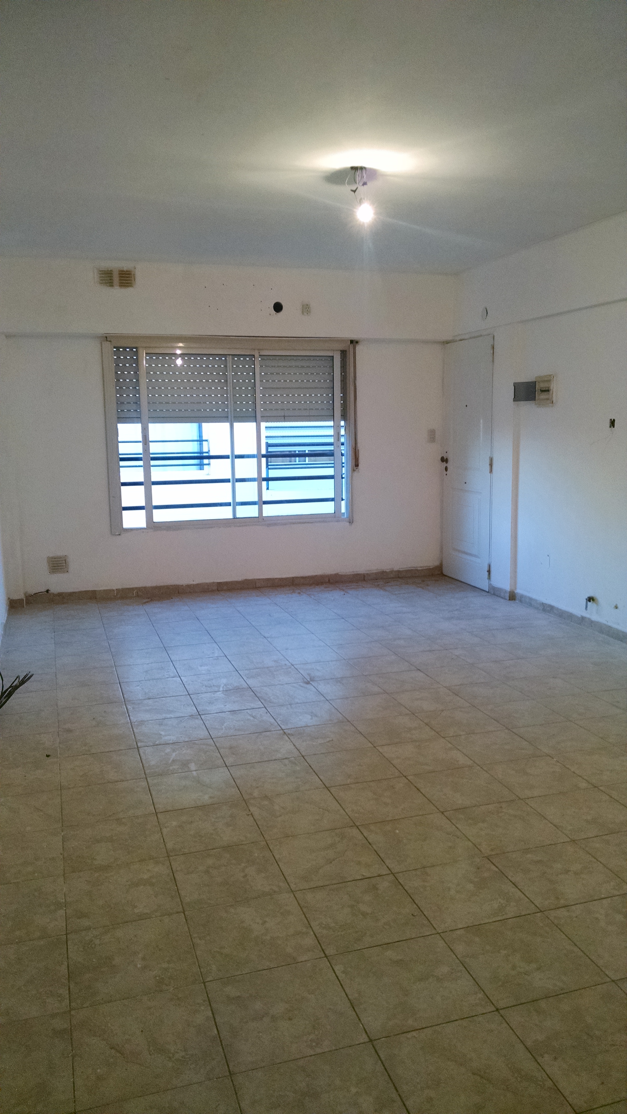 Alegria 1161 · Morón — foto 4