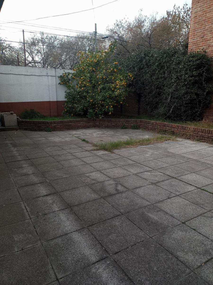 directorio 600 · Morón — foto 19