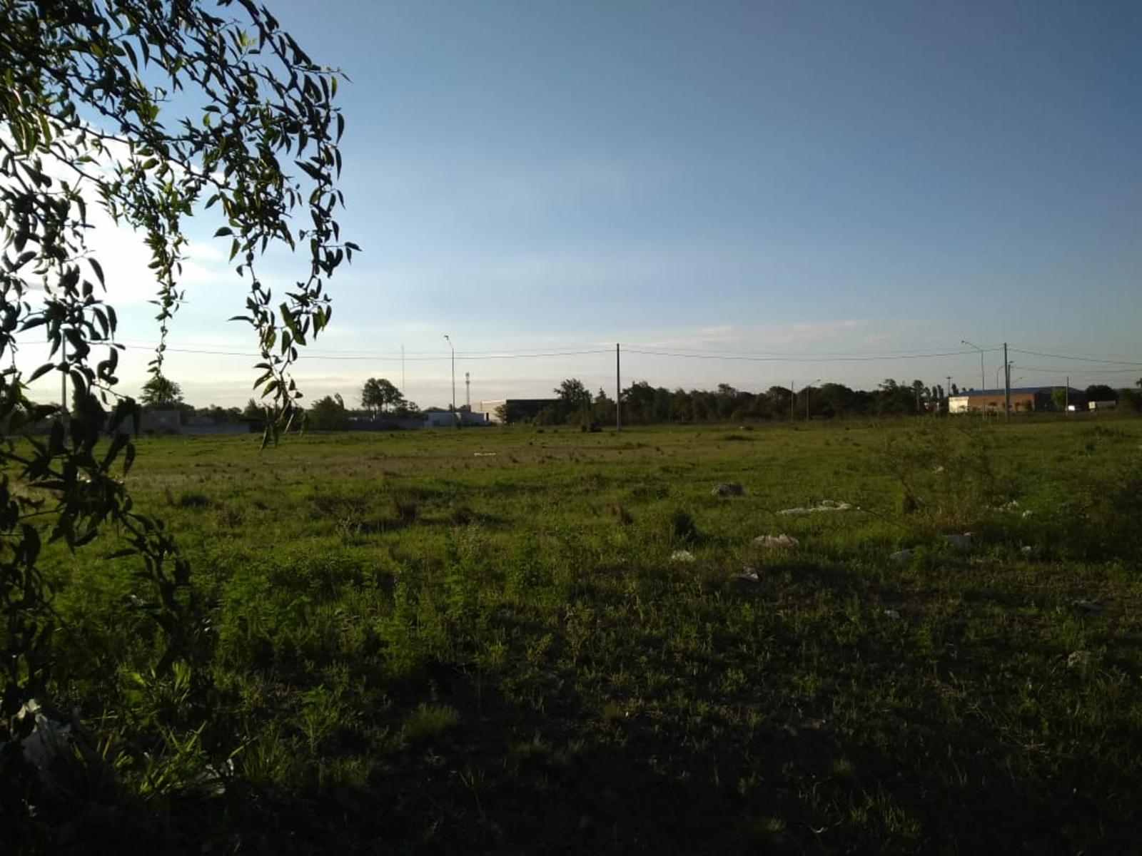 Rio Negro y Ben Alfa Petrazzini · Río Cuarto — foto 3