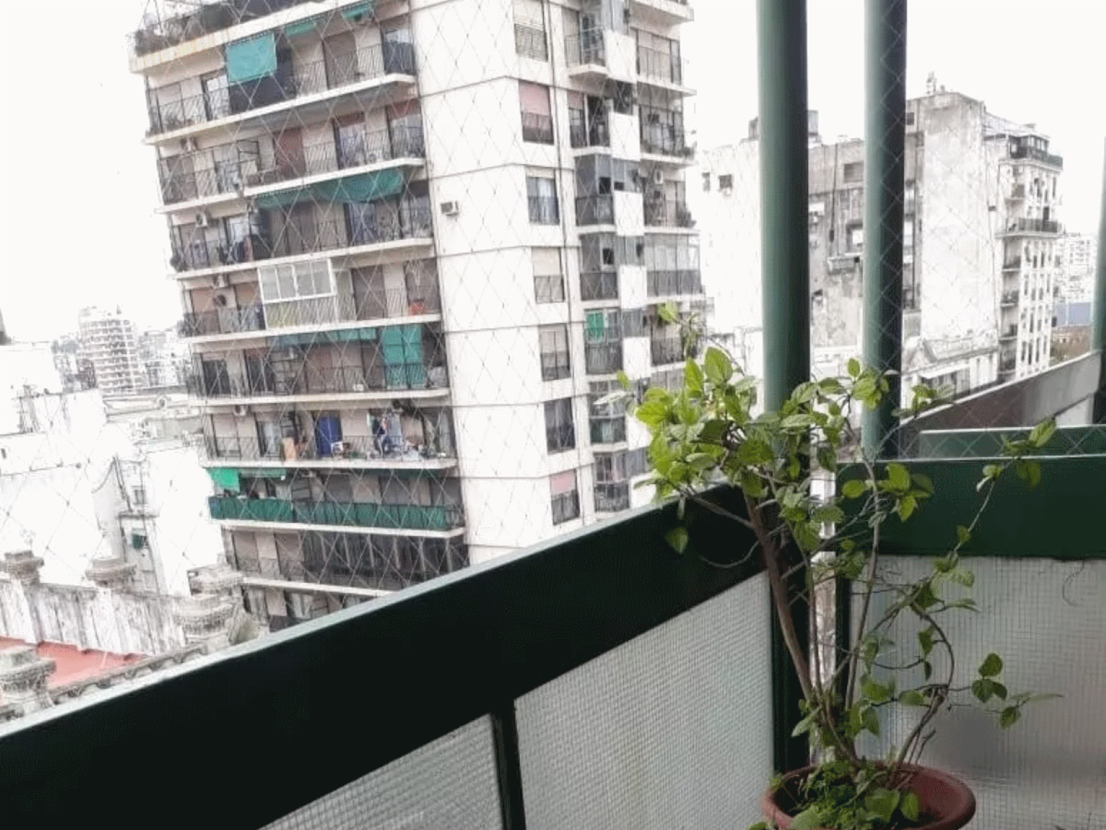 Av Rivadavia 3100 · Balvanera — foto 4