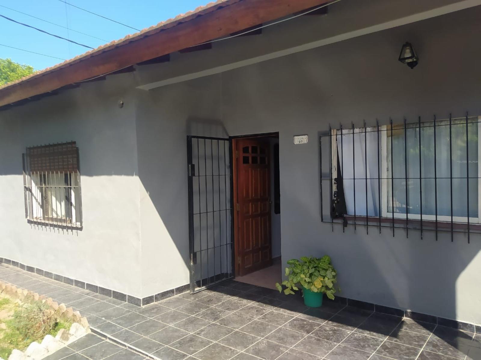 Casa de 3 ambientes en  San Antonio de Padua