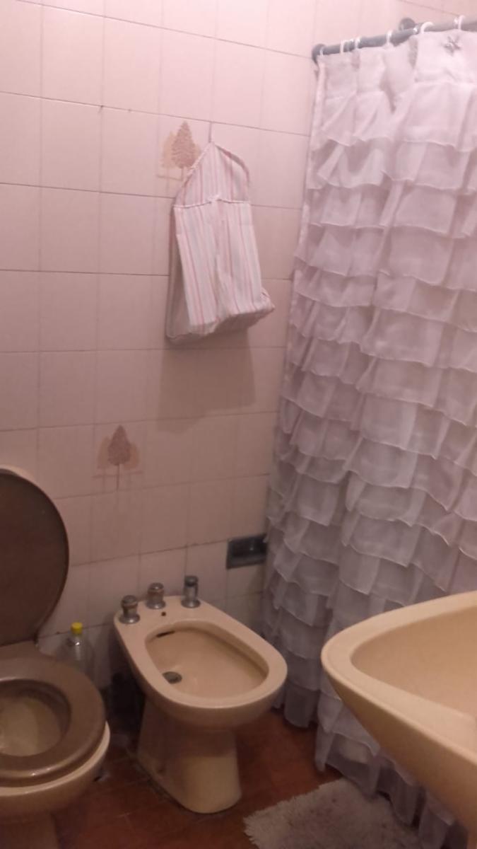ISIDRO CASANOVA, CELESTINO VIDAL 247 · La Matanza — foto 6