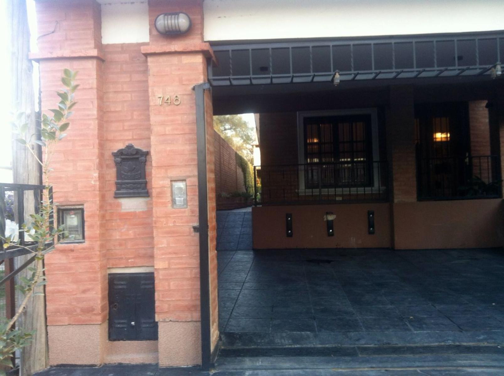 URUGUAY 700 · Santa María — foto 4