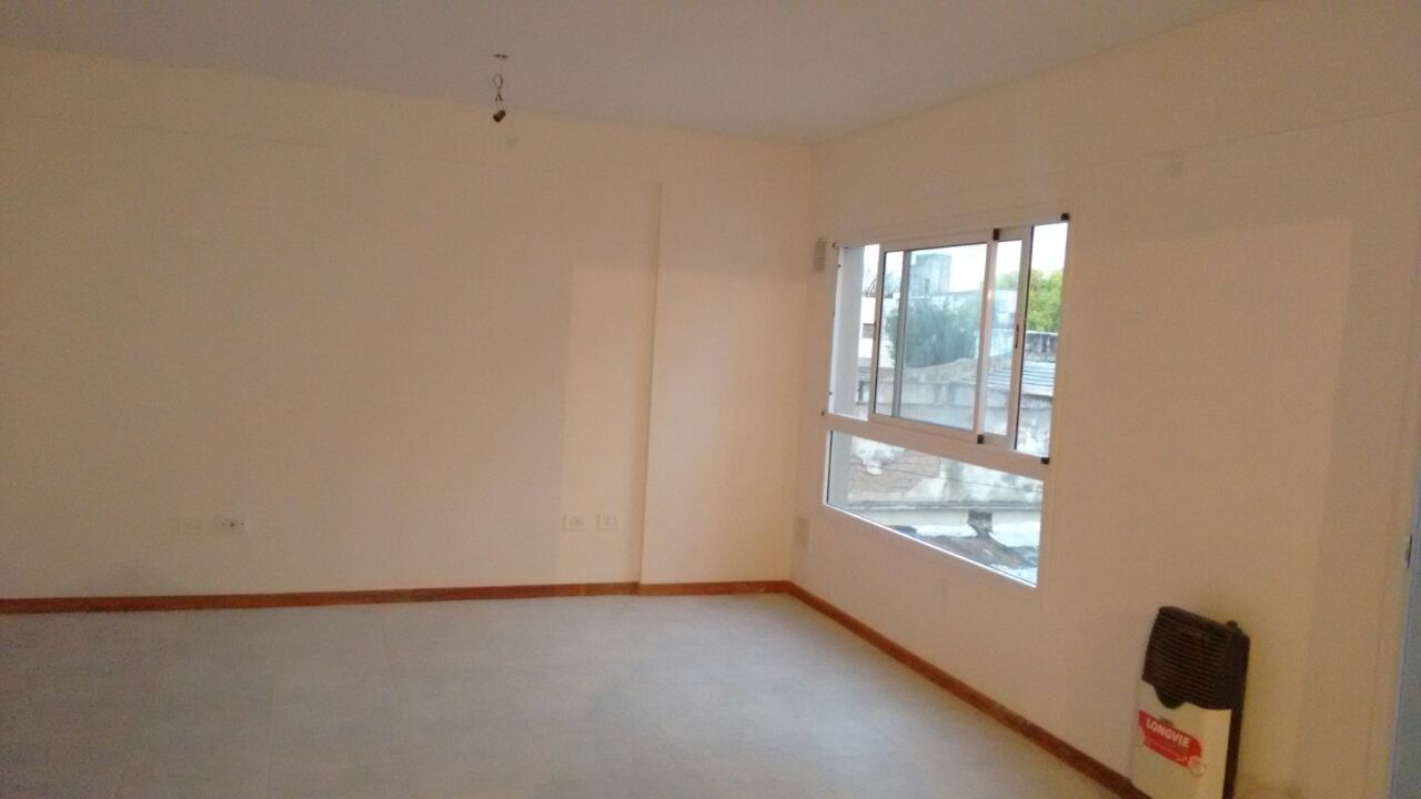 EMILIO LAMARCA 1700 · Villa del Parque — foto 9