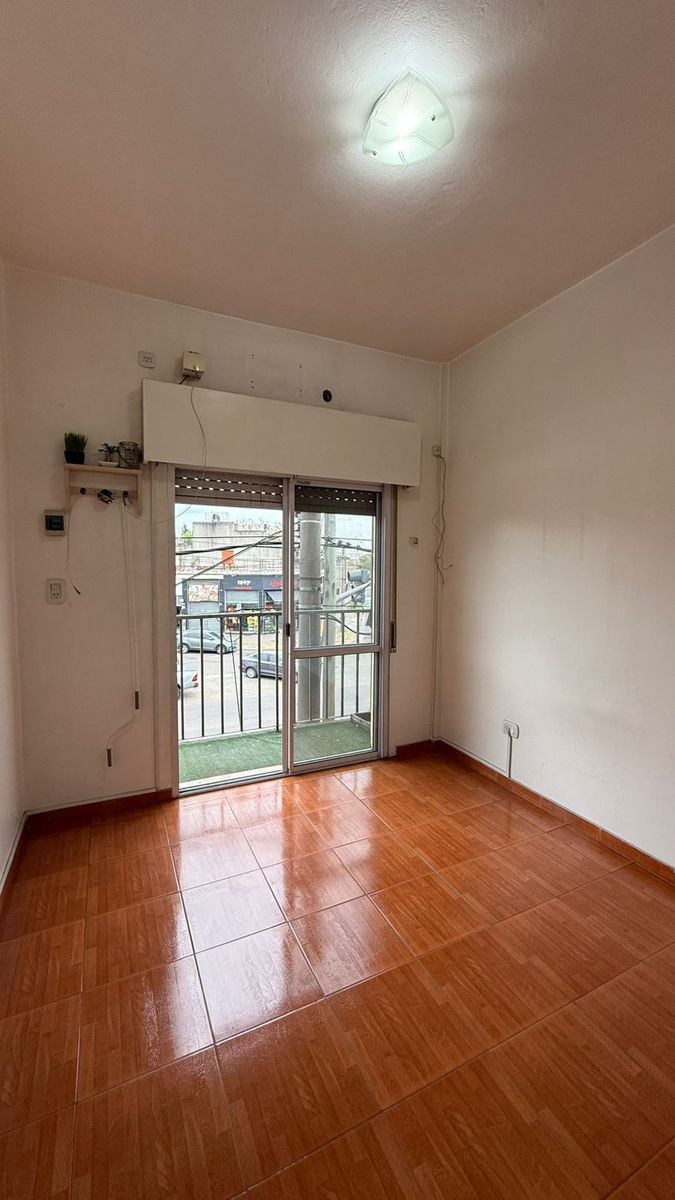 AVENIDA VERGARA 1531 · Hurlingham — foto 5