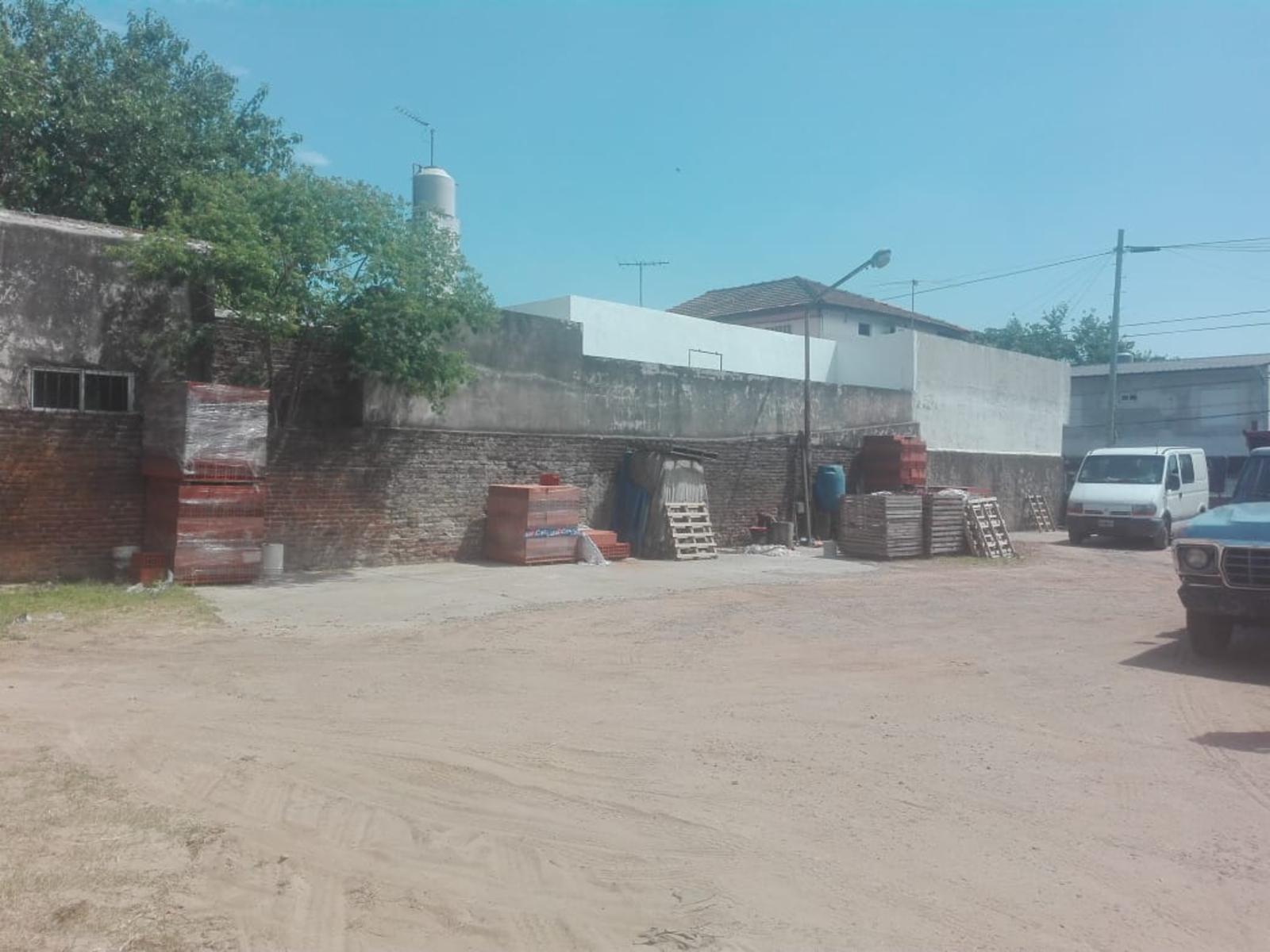Bustamante y Guevara · Hurlingham — foto 4
