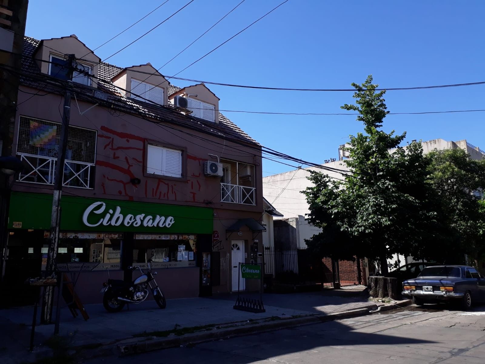Boulevard S. Martin 3170 · Morón — foto 3