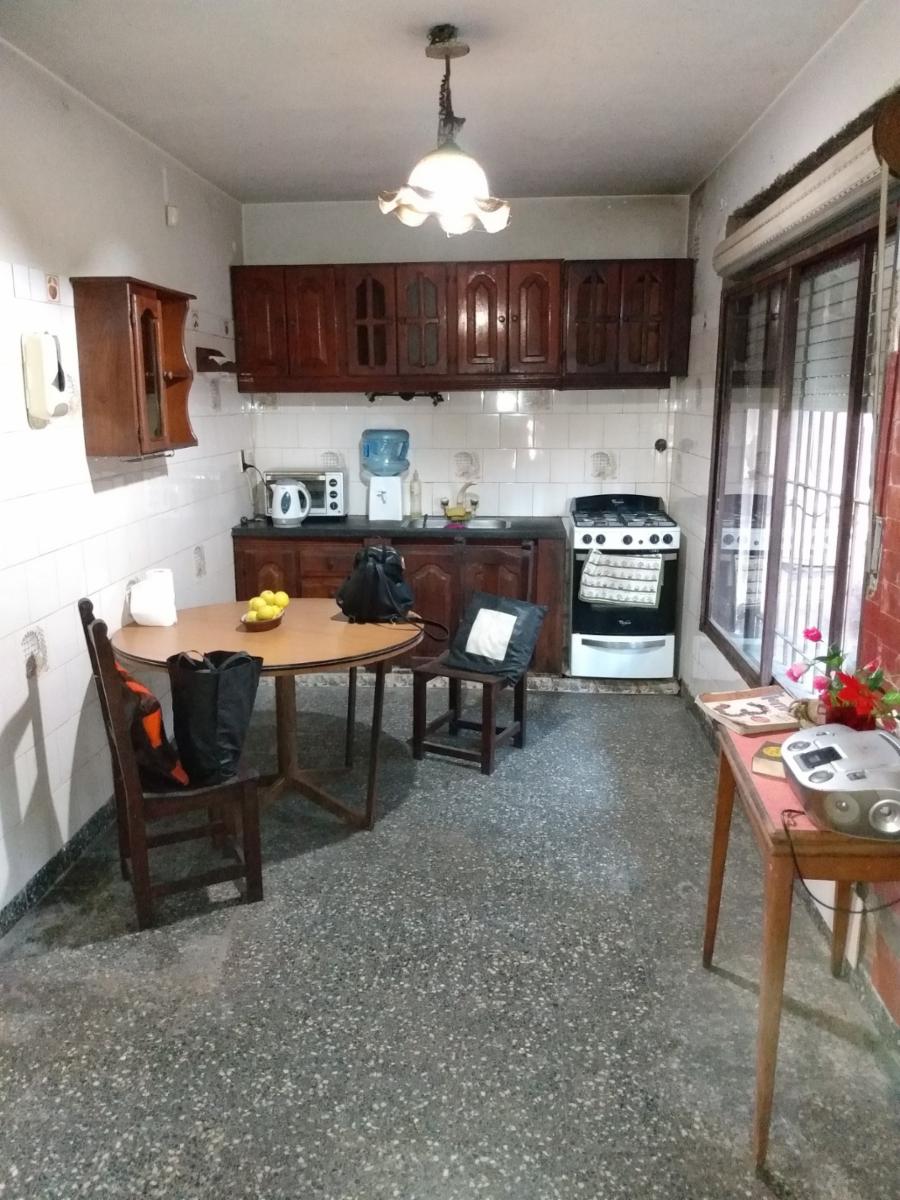 Santa Fe 1126 · Lomas De Zamora — foto 9
