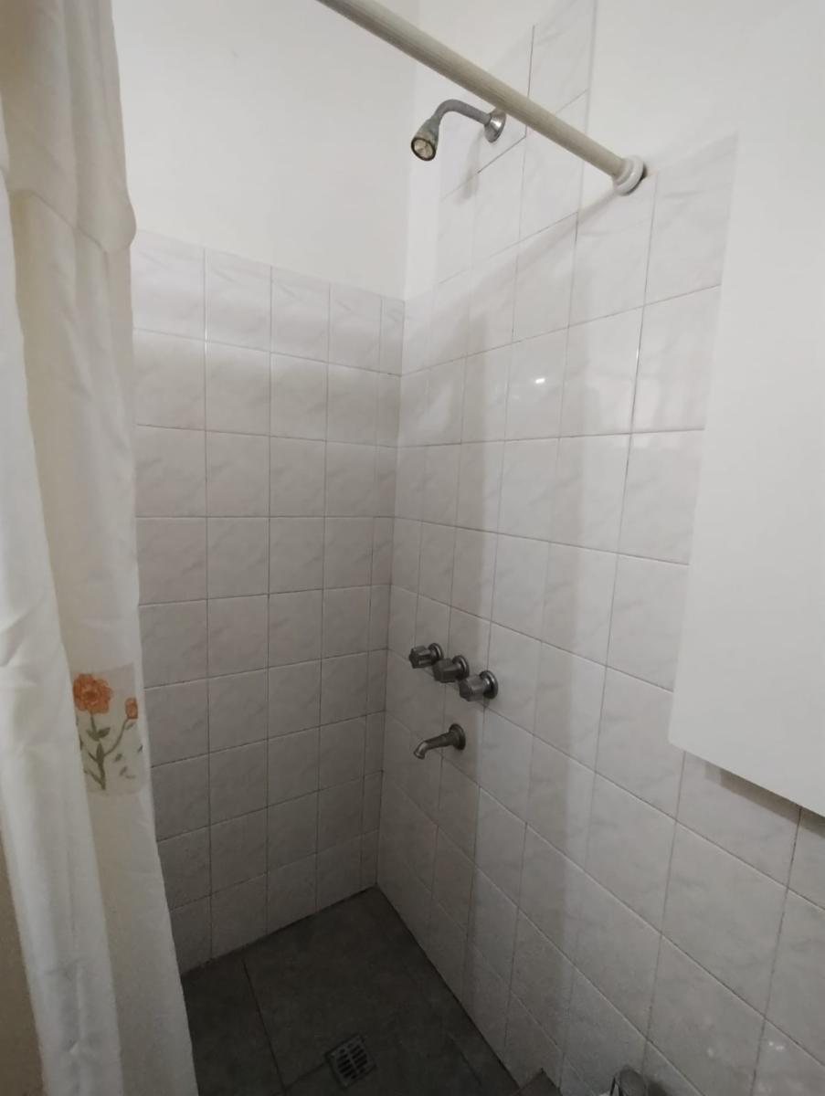 Alcalde Rivas 1200 · Morón — foto 15