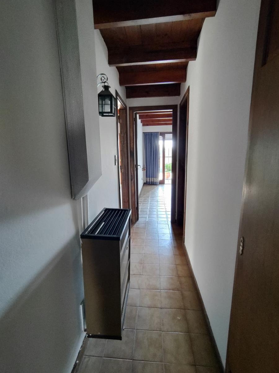 VENDO CHALET (CALLE 55 C/32) NECOCHEA · Necochea — foto 16
