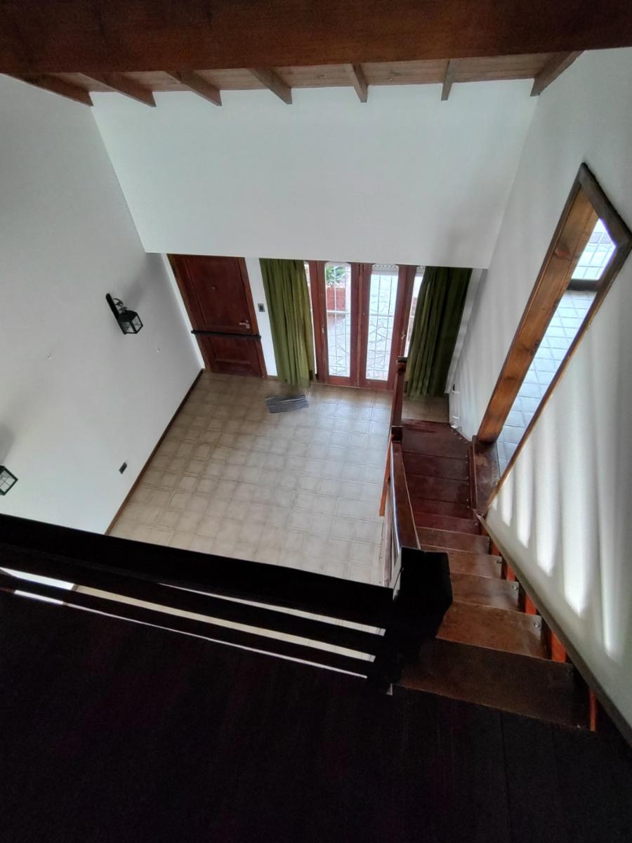 VENDO CHALET (CALLE 55 C/32) NECOCHEA · Necochea — foto 7
