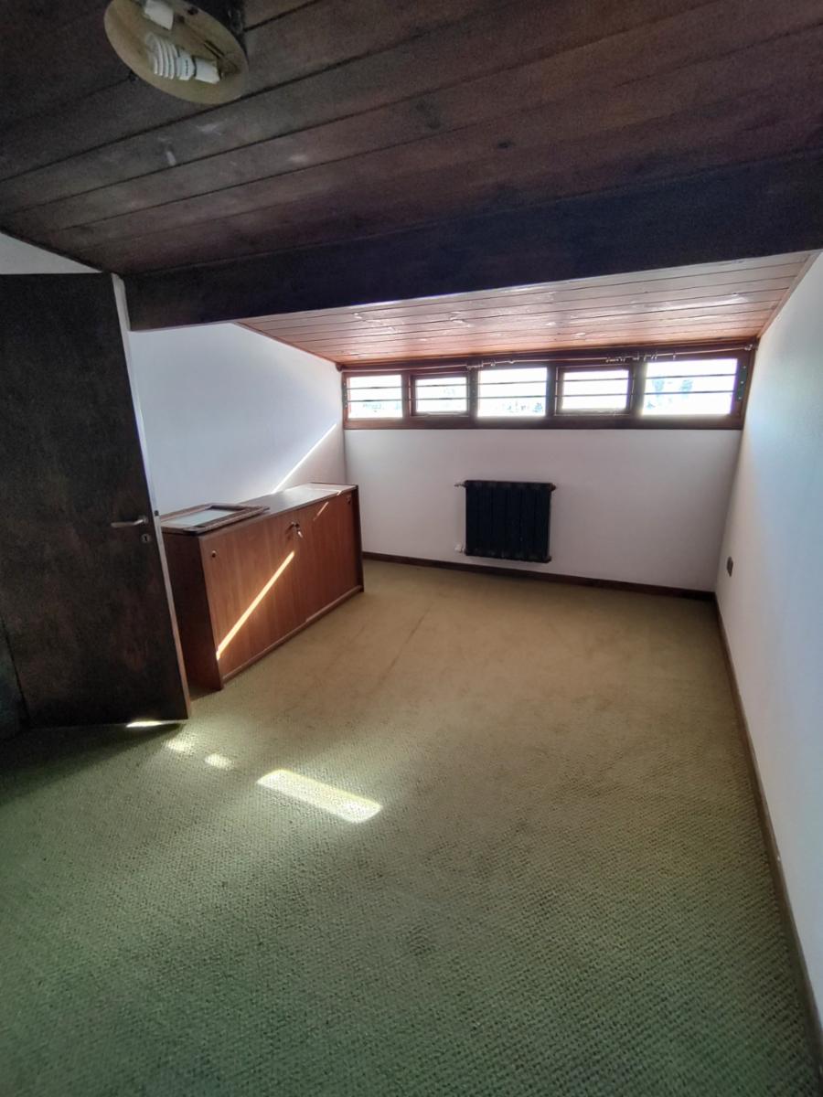 VENDO CHALET (CALLE 55 C/32) NECOCHEA · Necochea — foto 8