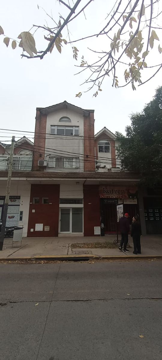 Av. Matienzo 2055 · Tres De Febrero — foto 4