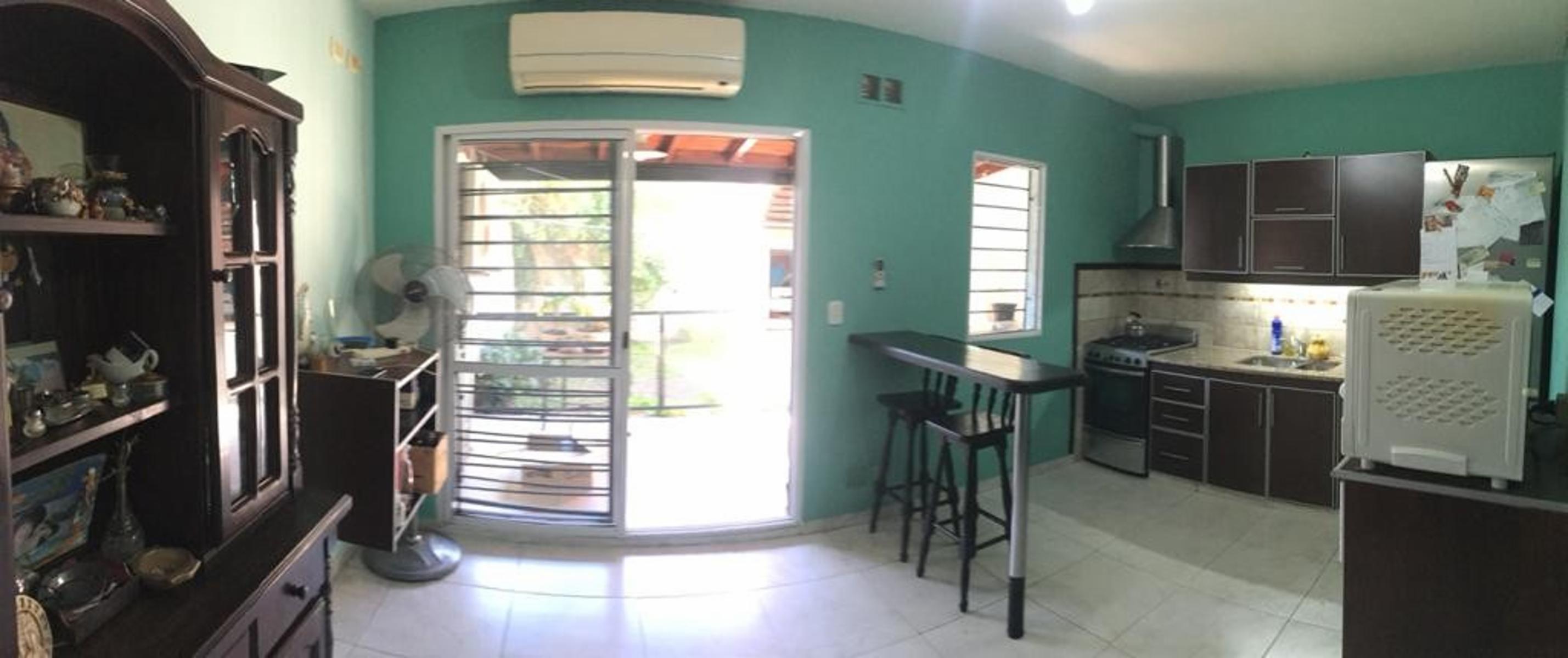 CONESA 633 · Morón — foto 9