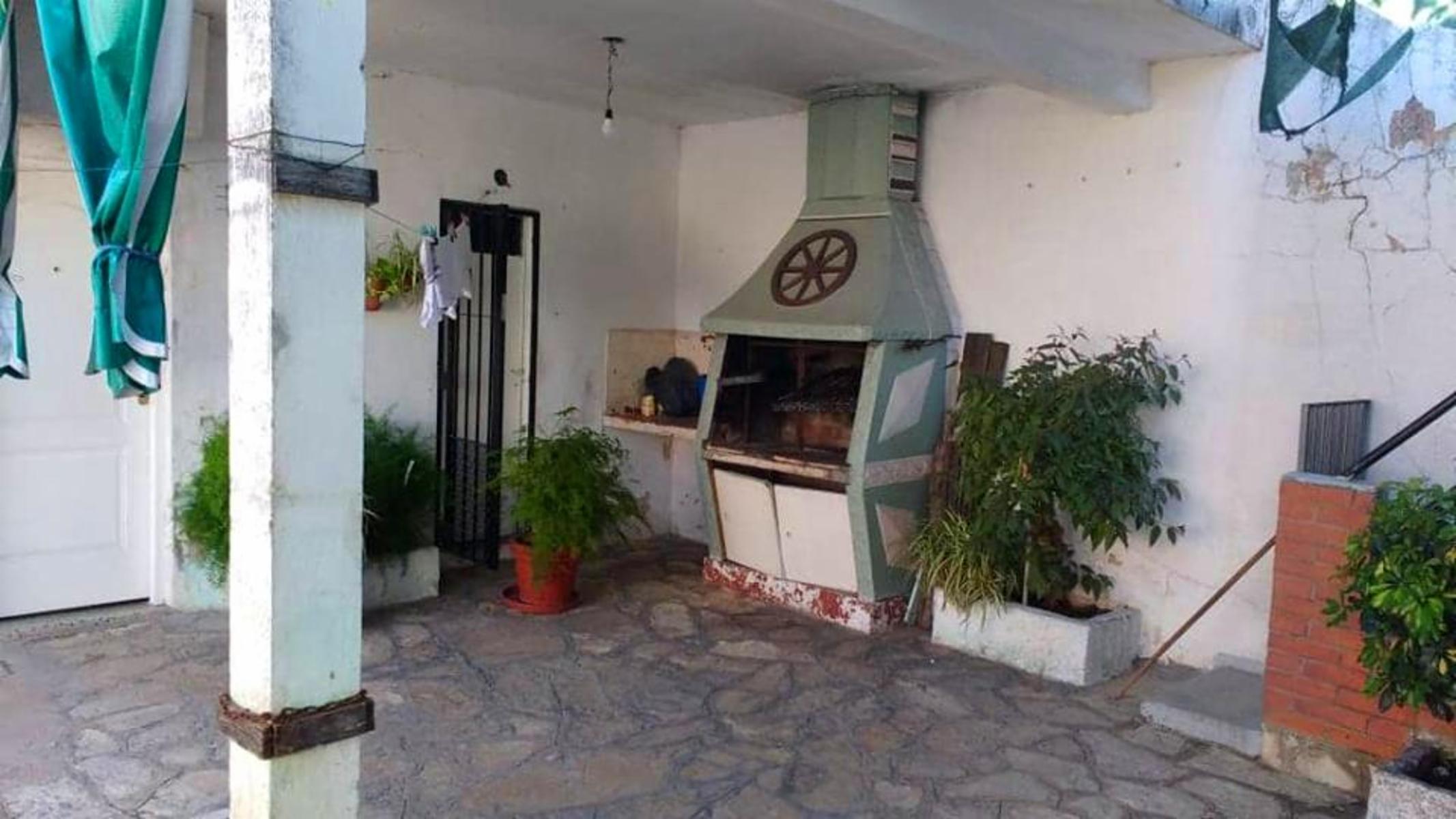 INTENDENTE AGUERO 385 · Morón — foto 4