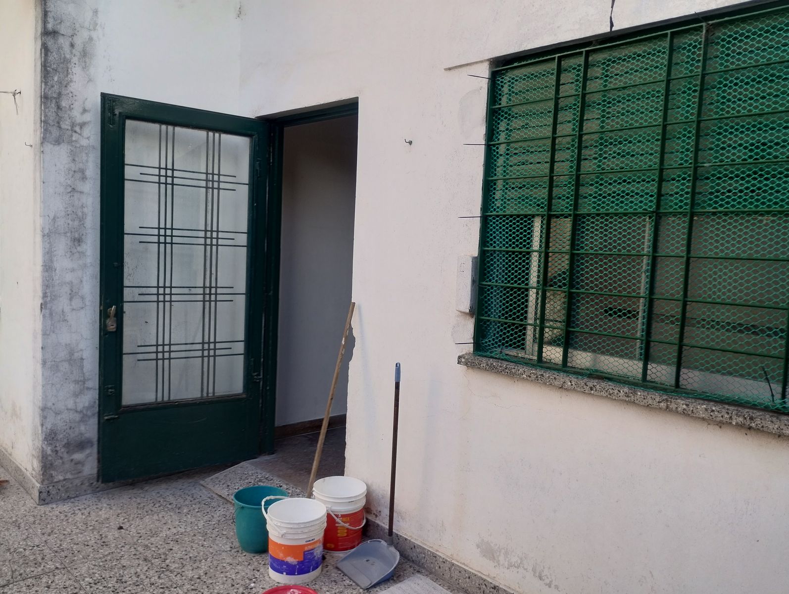 33 Orientales y Gervasio Méndez · Almirante Brown — foto 21