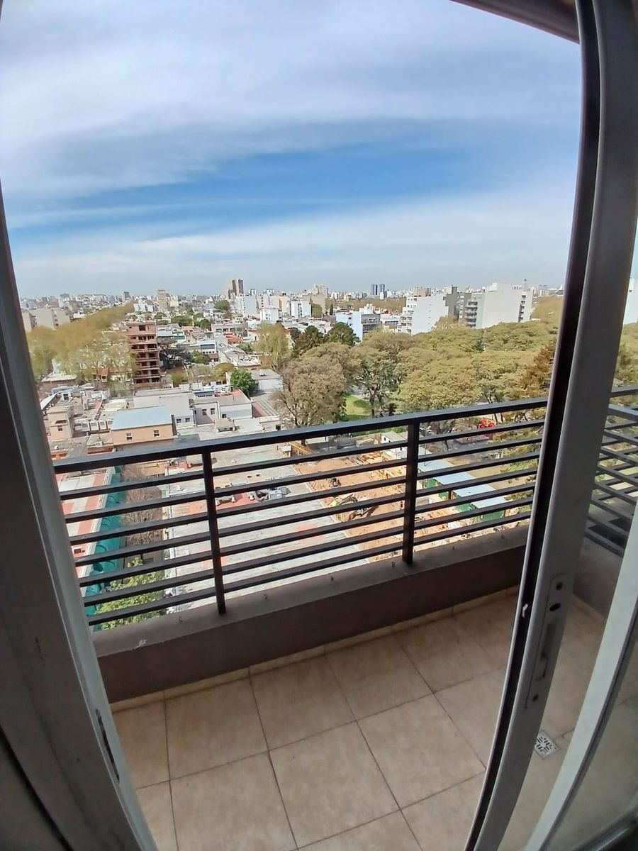 F De Miranda 5221 , 10° A · Monte Castro — foto 17