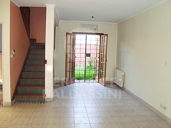 Carlos Pellegrini al 1200 · Almirante Brown — foto 20