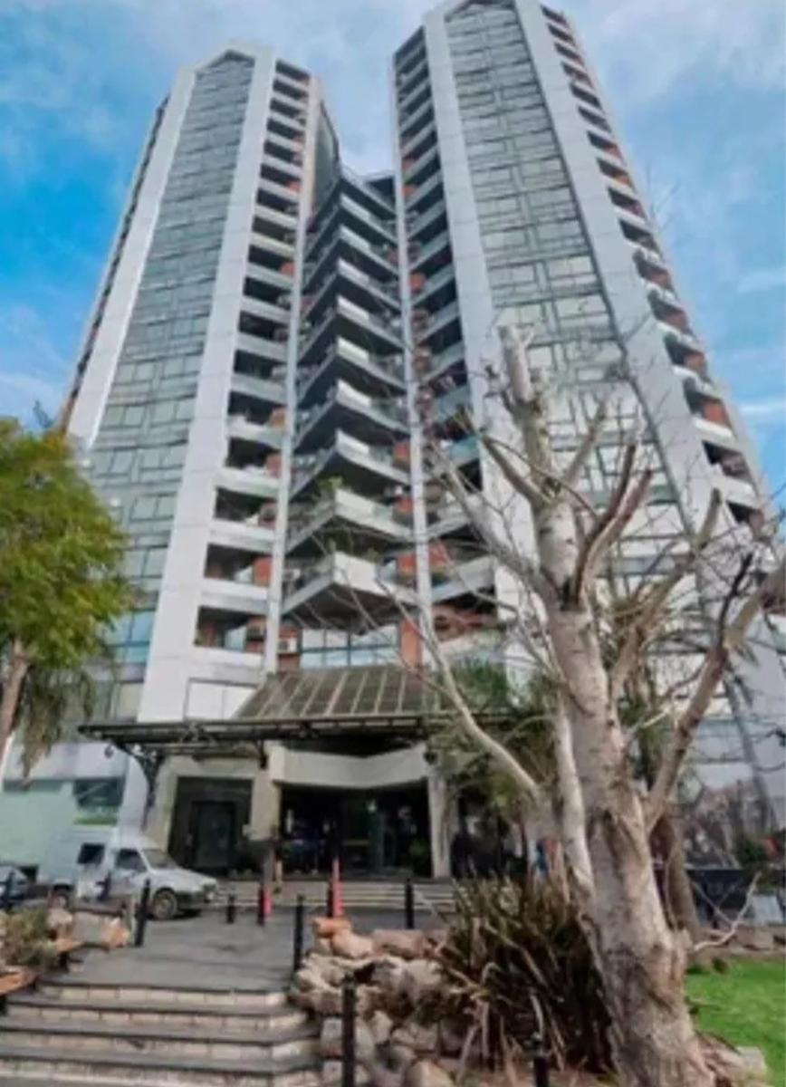 DEPARTAMENTO 2 AMBIENTES CON BALCON TECHADO - SAN JUSTO
