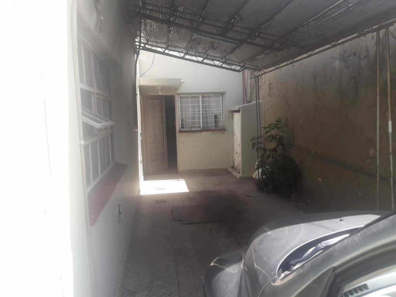 D'amico 1045 · Morón — foto 5