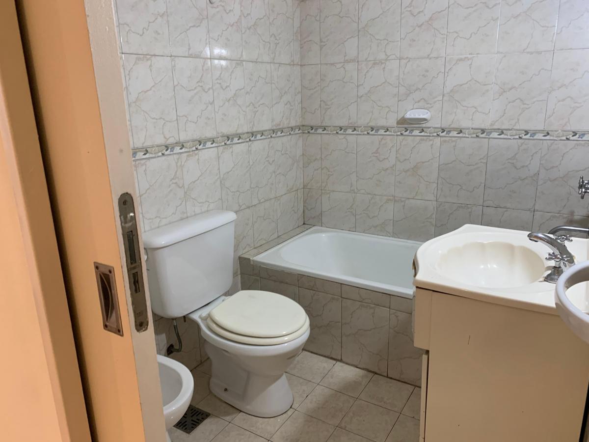PORTELA 184 · Lomas De Zamora — foto 8