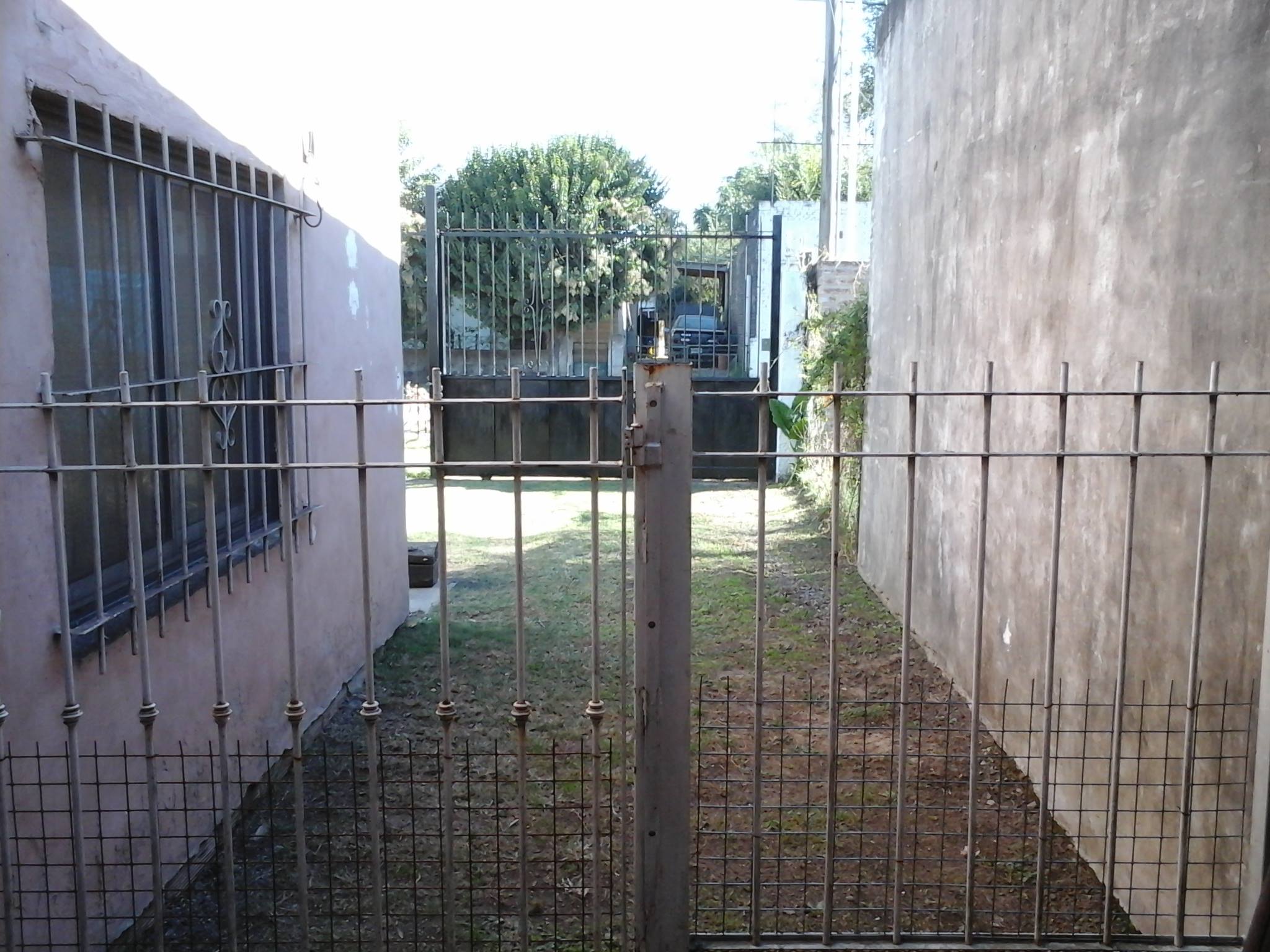 LOS JAZMINES · Luján — foto 16