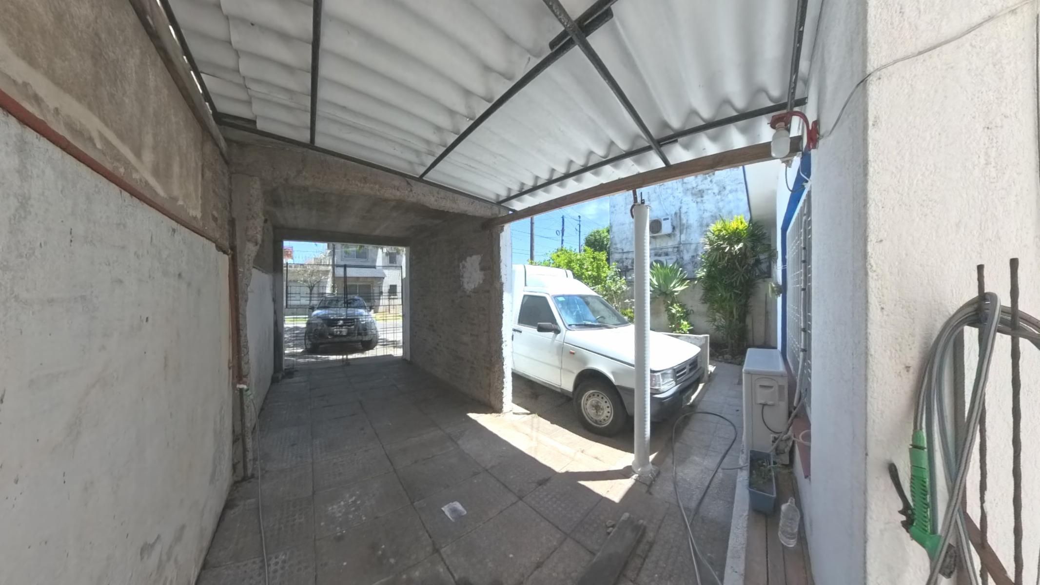 Sadi Carnot 666 · Morón — foto 6