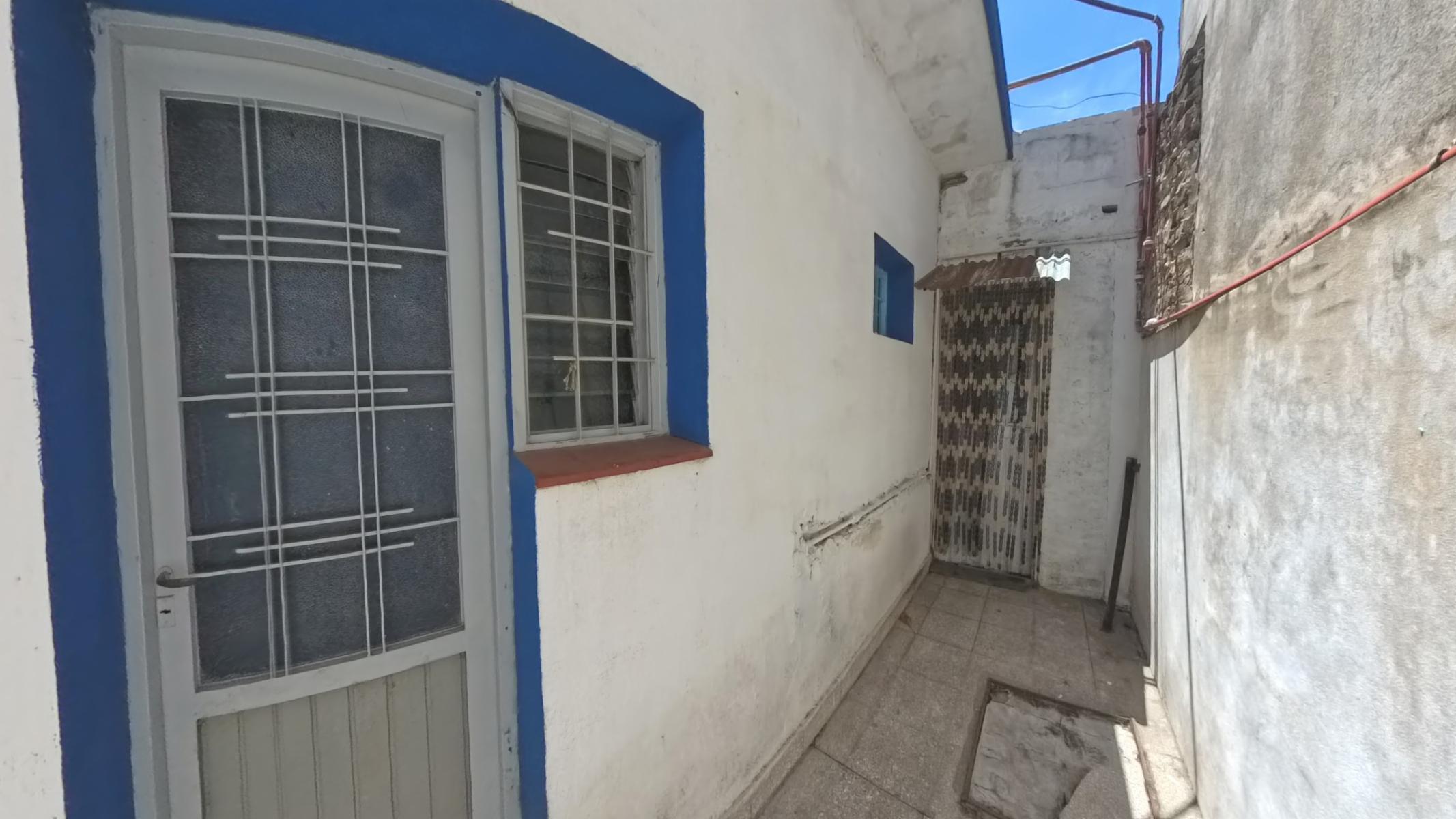 Sadi Carnot 666 · Morón — foto 7