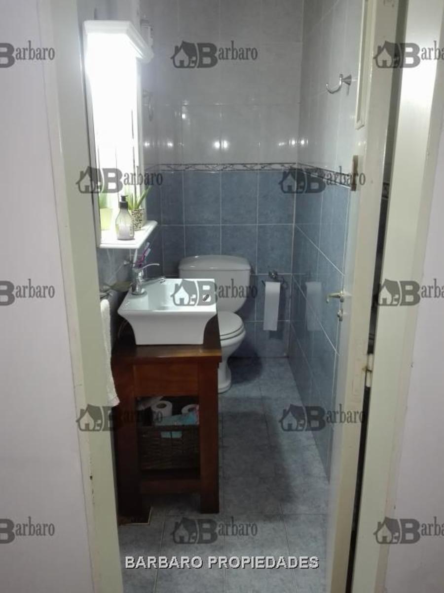 BARBARO VENDE CASA EN SAN MARTIN