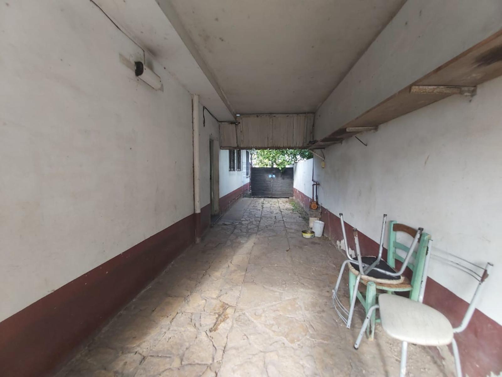 JULIAN PORTELA 1200 · Morón — foto 11