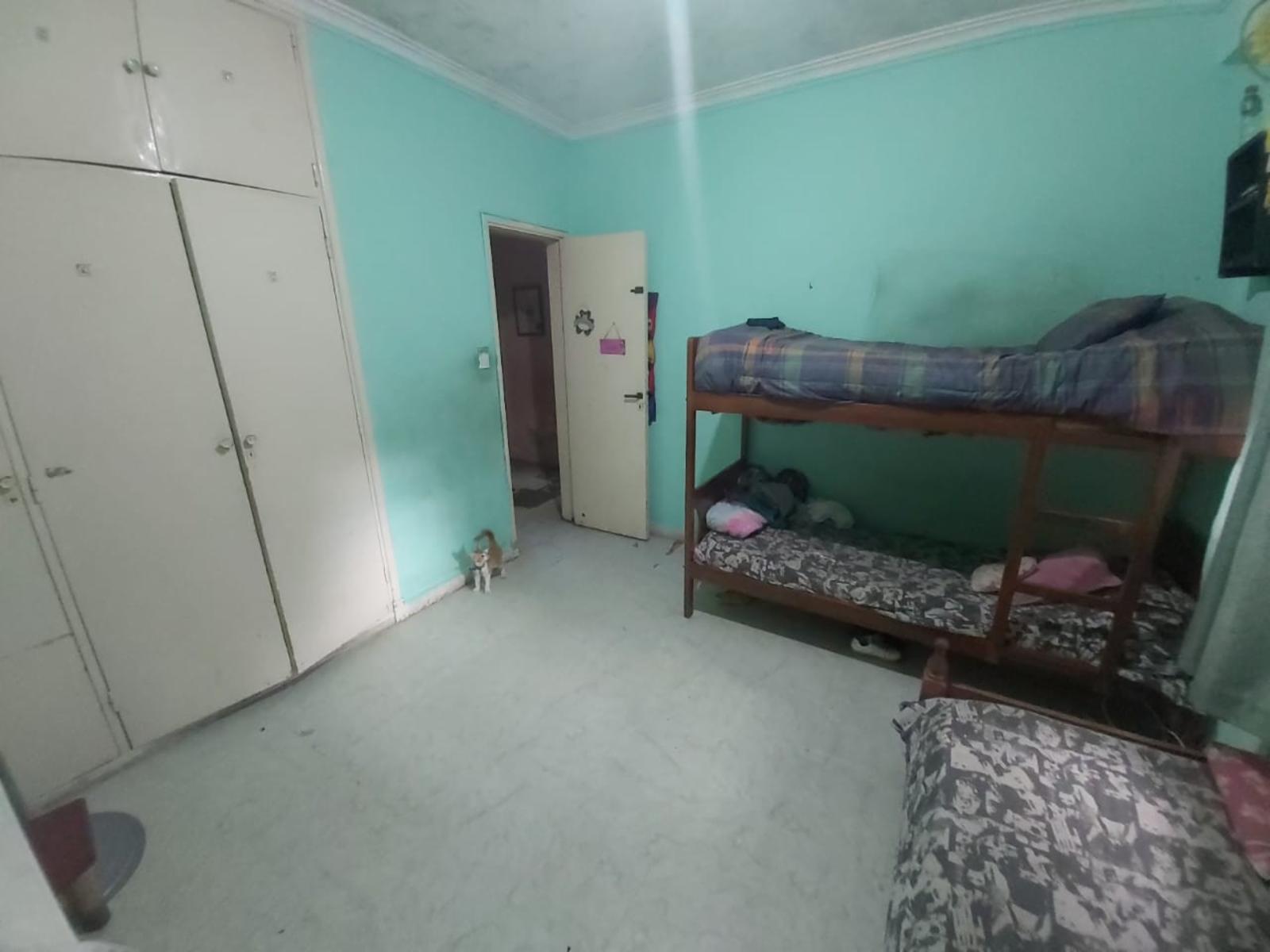 JULIAN PORTELA 1200 · Morón — foto 5
