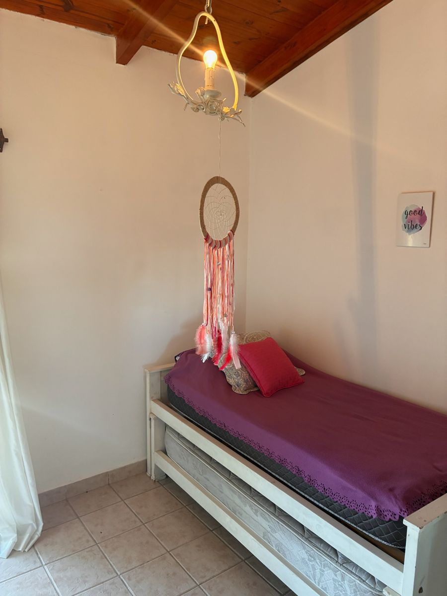 EN VENTA CASA 3 DORMITORIOS AMOBLADA EN LA SALA · Capital — foto 18