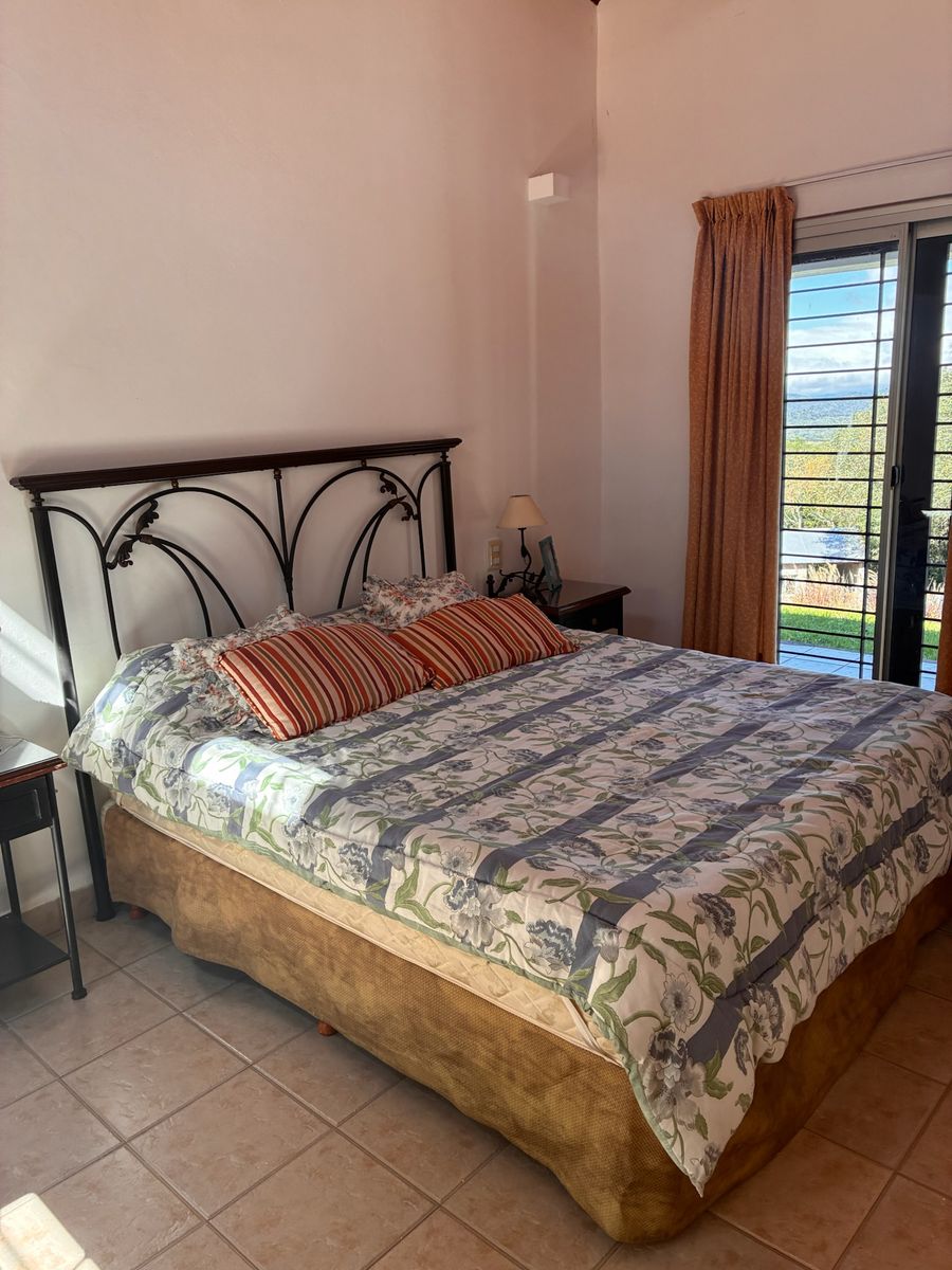 EN VENTA CASA 3 DORMITORIOS AMOBLADA EN LA SALA · Capital — foto 21