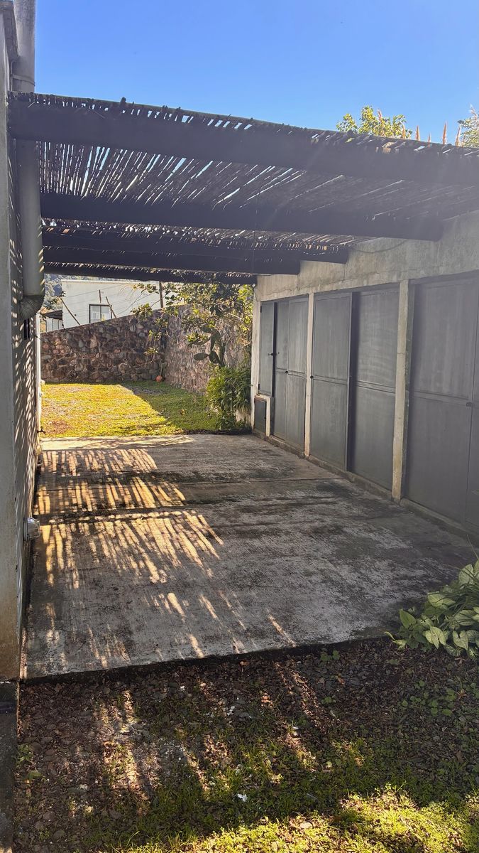 EN VENTA CASA 3 DORMITORIOS AMOBLADA EN LA SALA · Capital — foto 6