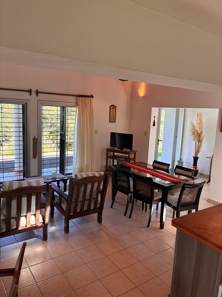 EN VENTA CASA 3 DORMITORIOS AMOBLADA EN LA SALA · Capital — foto 10