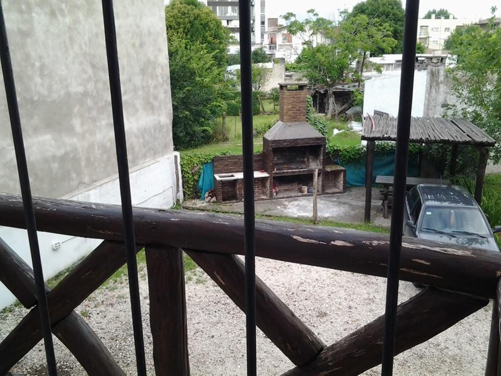 Hipolito Irigoyen 1180 · Pilar — foto 12