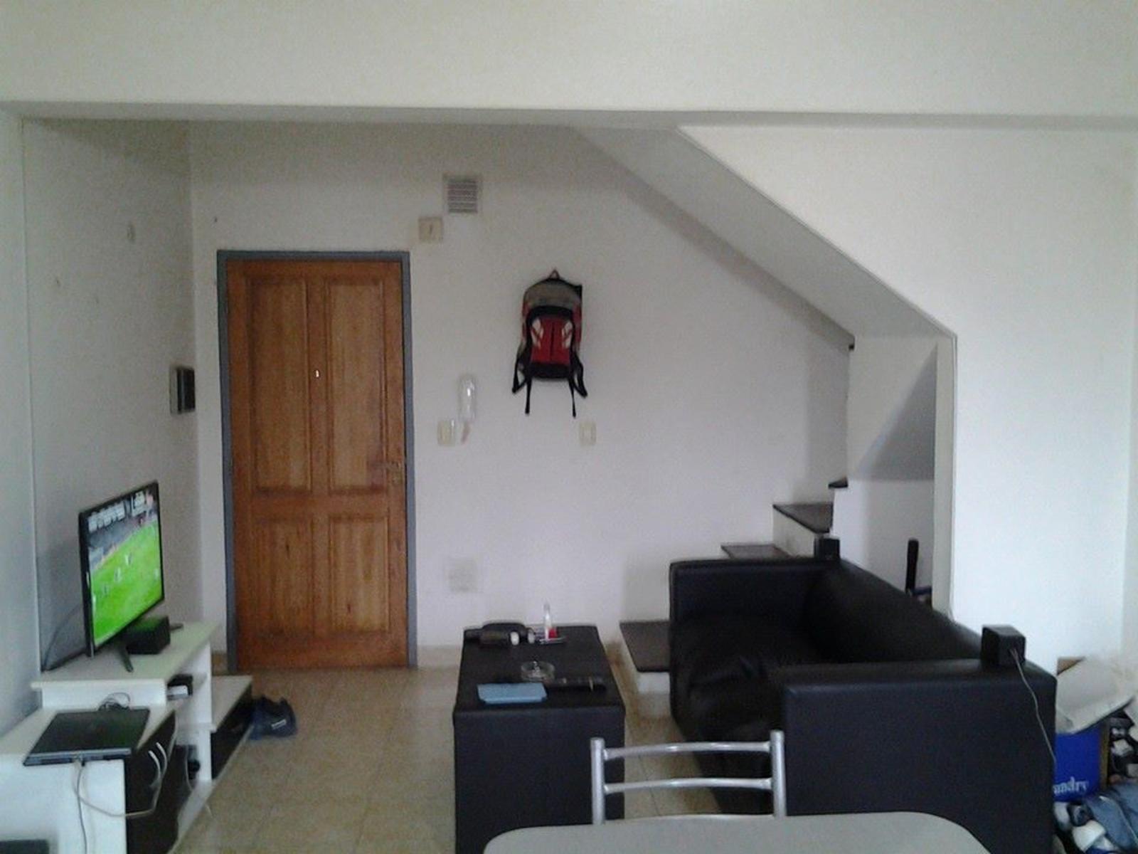 Hipolito Irigoyen 1180 · Pilar — foto 8