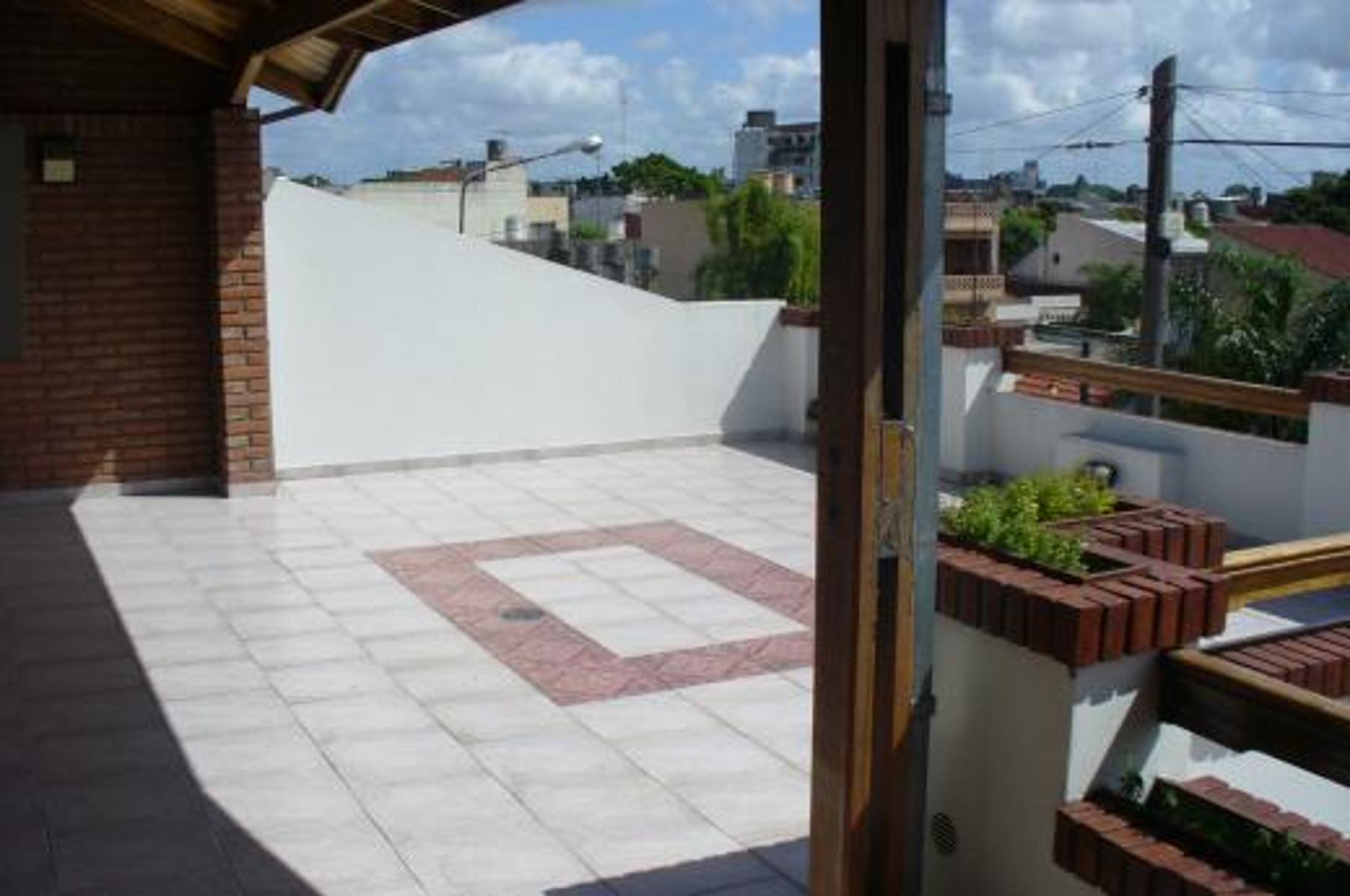 LA CAUTIVA 6100 · Tres De Febrero — foto 15
