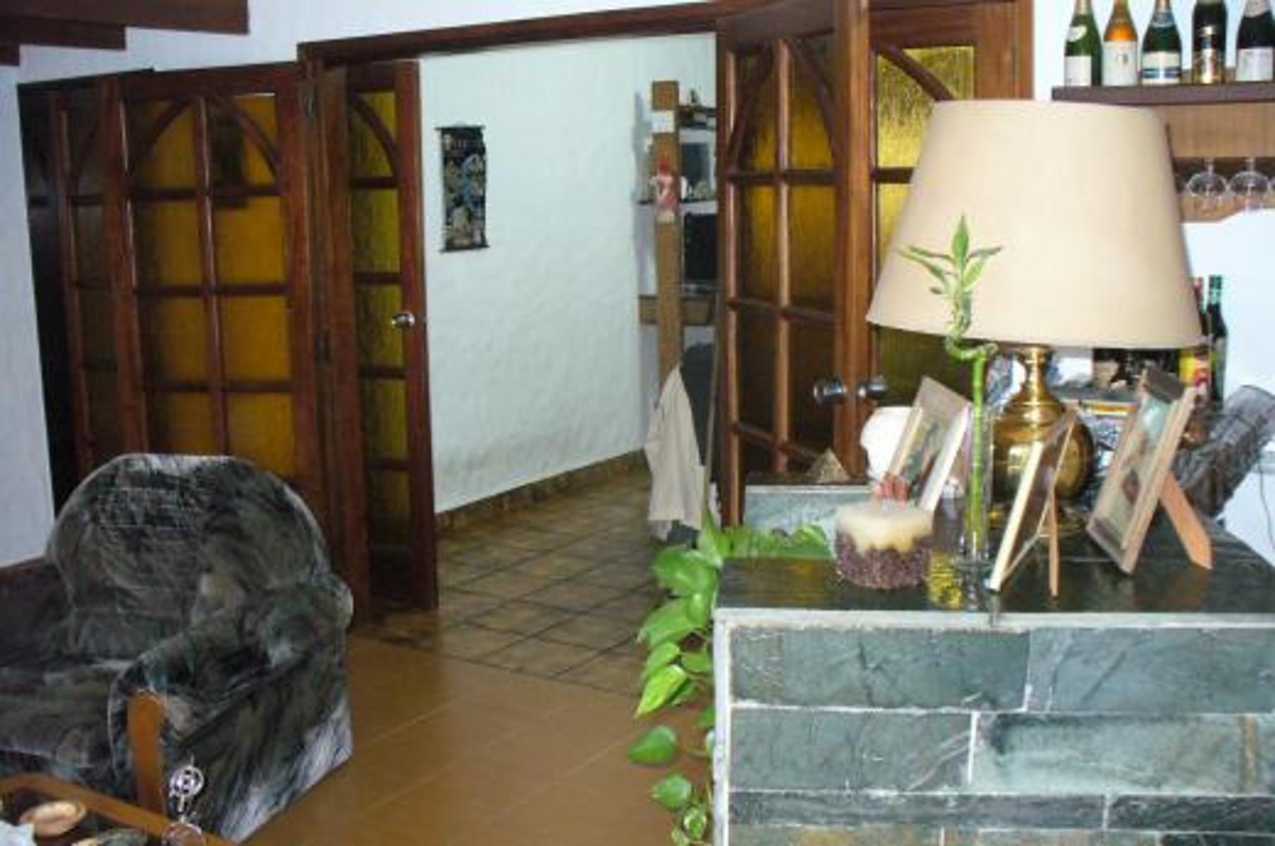 LA CAUTIVA 6100 · Tres De Febrero — foto 3