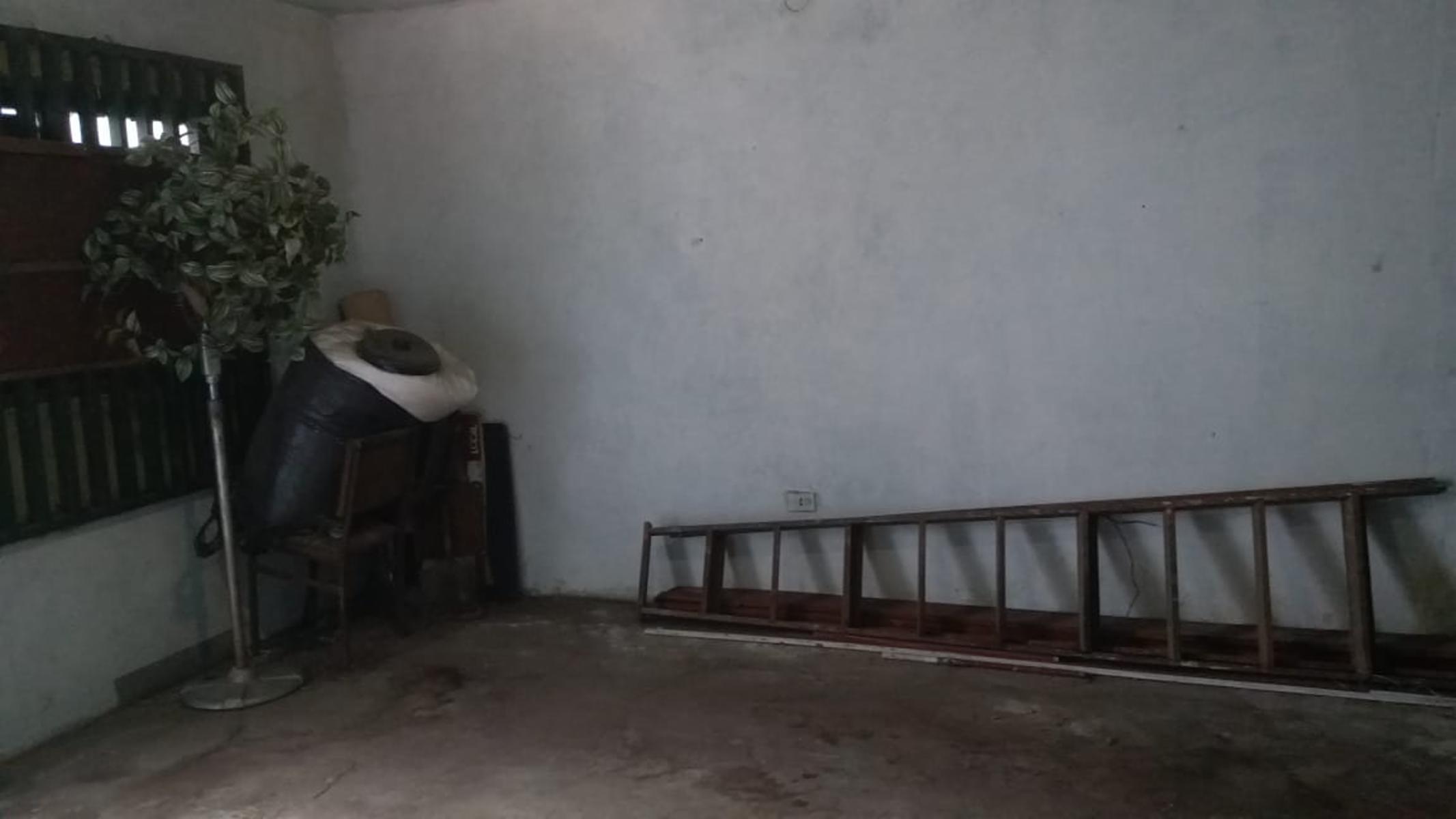 Avenida Vergara · Hurlingham — foto 8