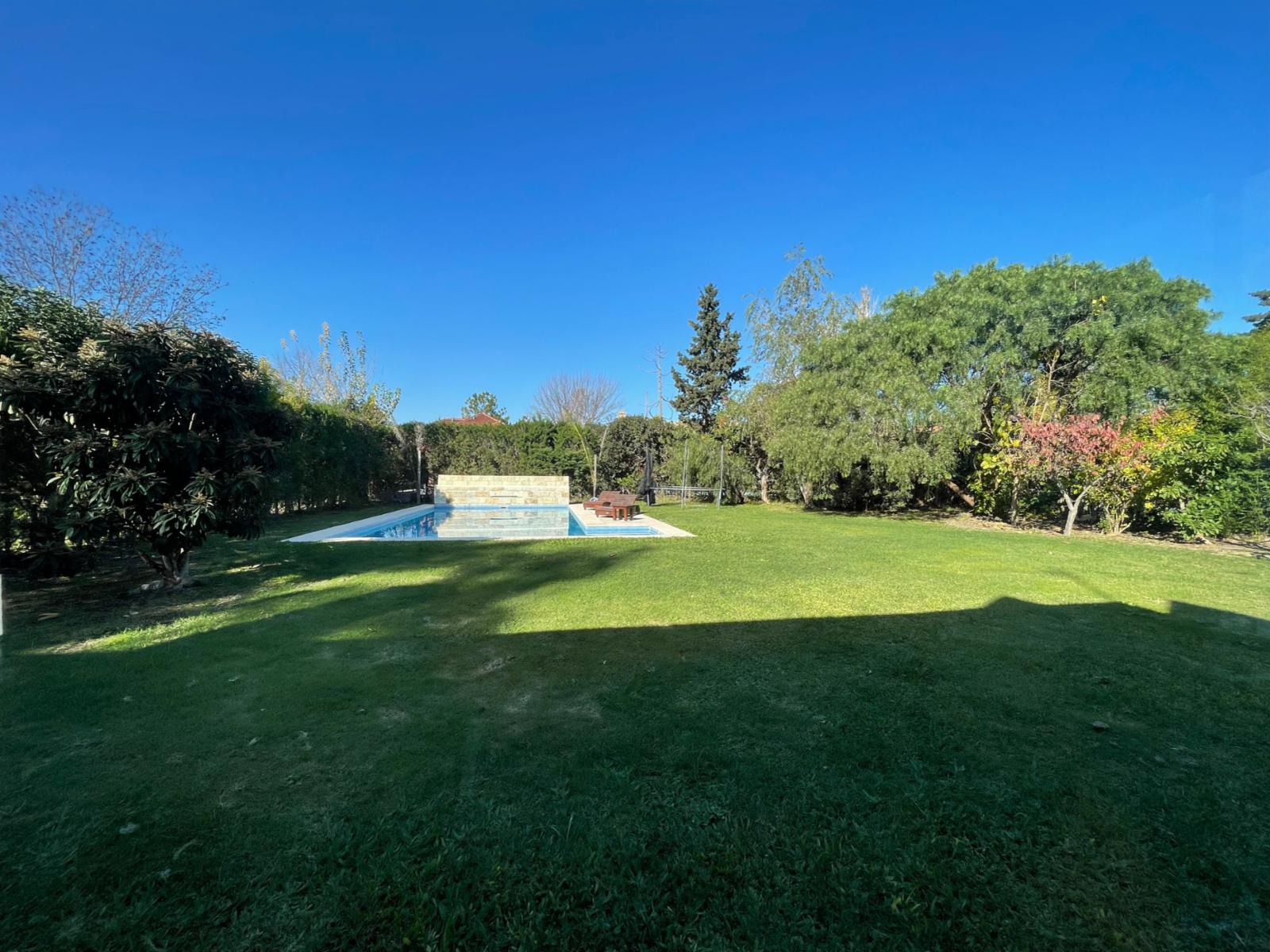 Barrio Echeverria del lago · Esteban Echeverría — foto 8