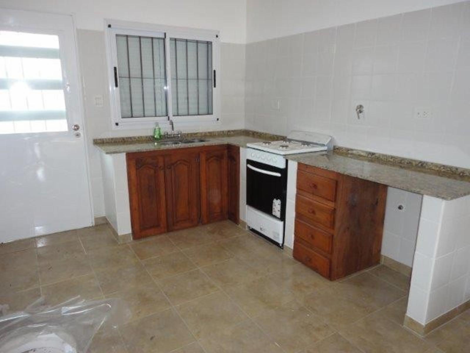 SANTA FE 1264 · Esteban Echeverría — foto 3