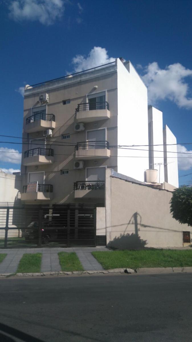 paraguay 1171 · Morón — foto 16