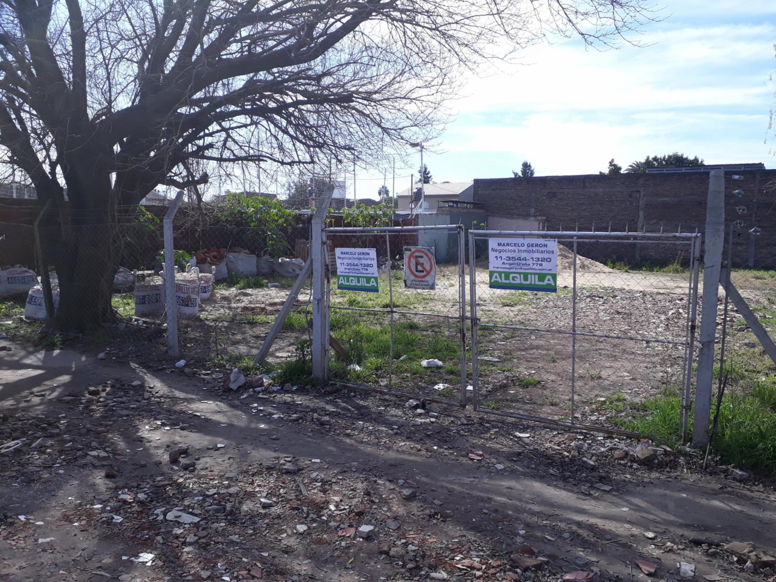 Alquilo Terreno Sobre Ruta 8 . Sin Mes De Deposito