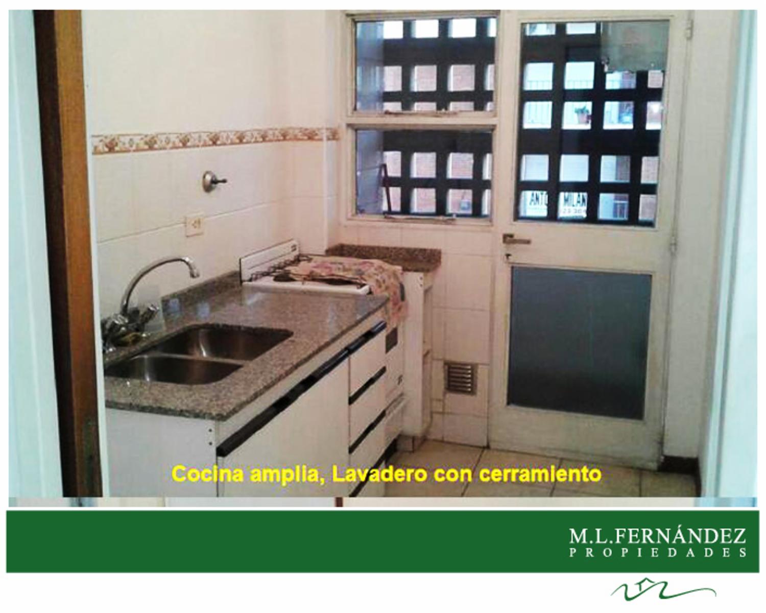 Belgrano 300 · Morón — foto 4